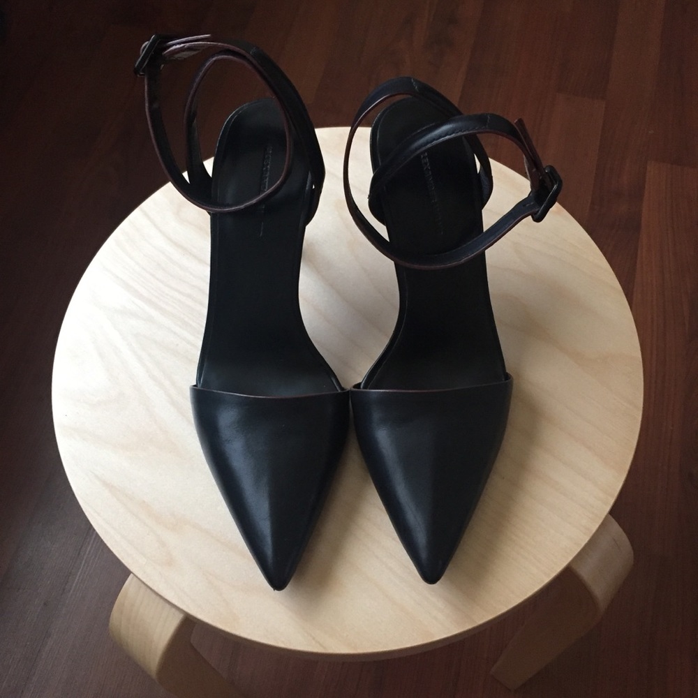 Alexander Wang Lovisa Pumps in Black